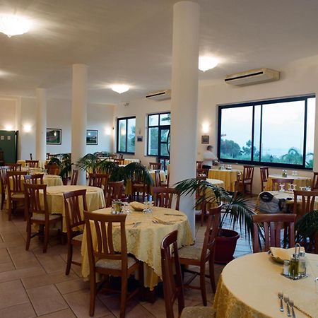 Villaggio Pineta Petto Bianco Capo Vaticano Zewnętrze zdjęcie