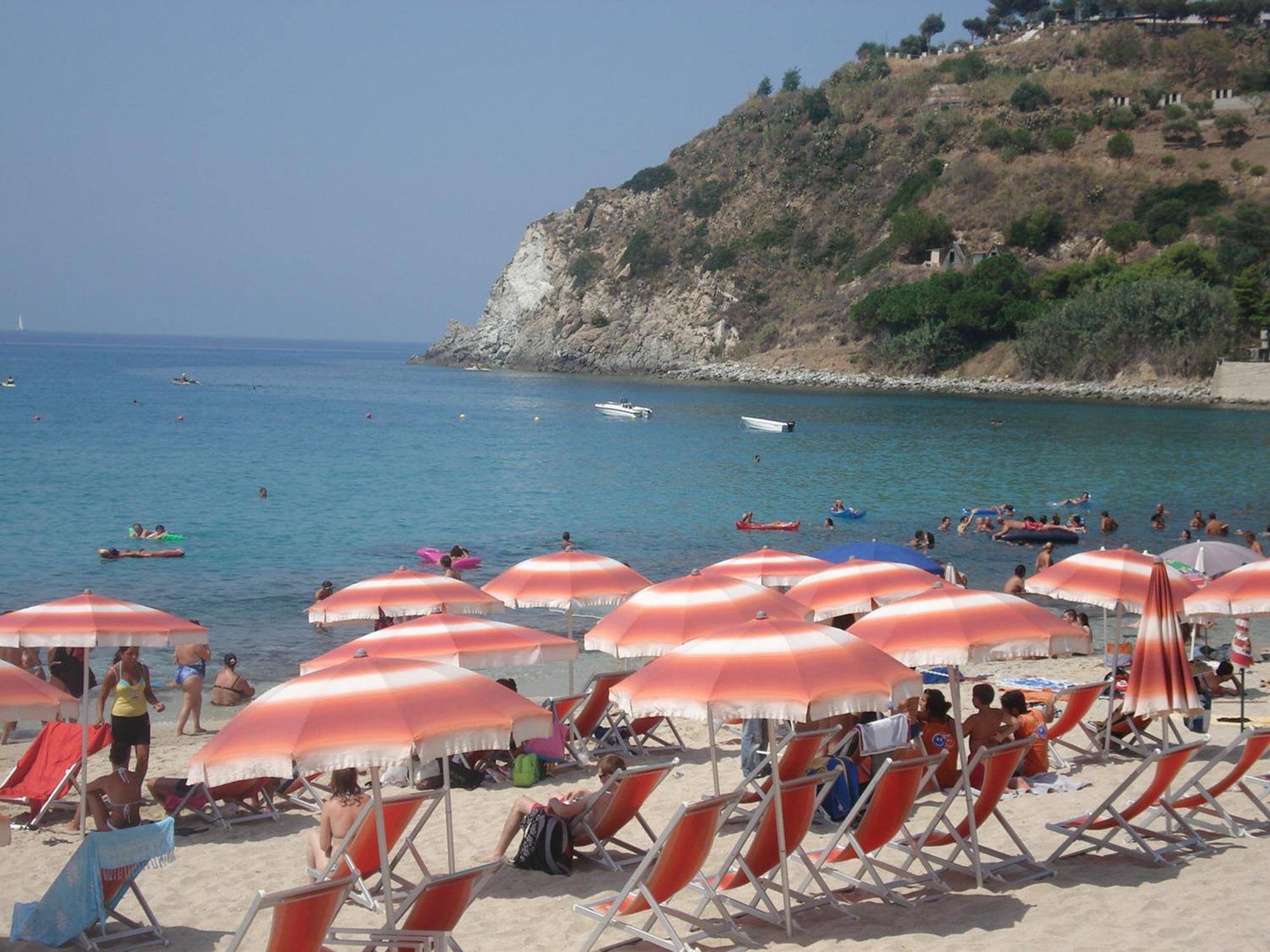 Villaggio Pineta Petto Bianco Capo Vaticano Zewnętrze zdjęcie