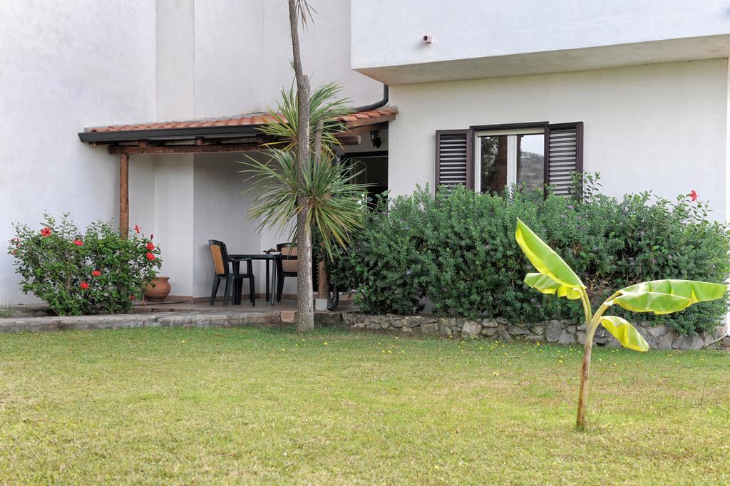 Villaggio Pineta Petto Bianco Capo Vaticano Pokój zdjęcie